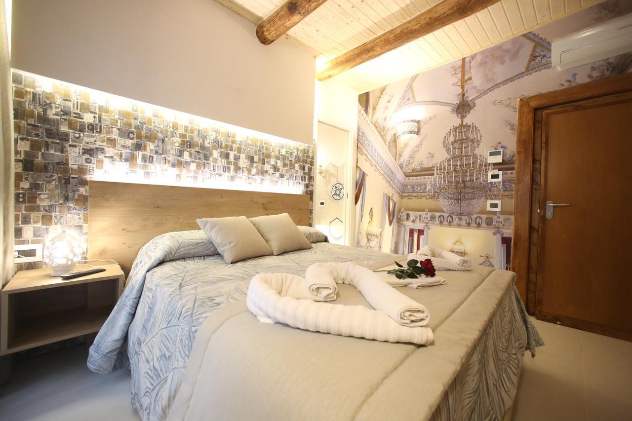 Relais Piazza Del Plebiscito B&B Napoli Eksteriør bilde